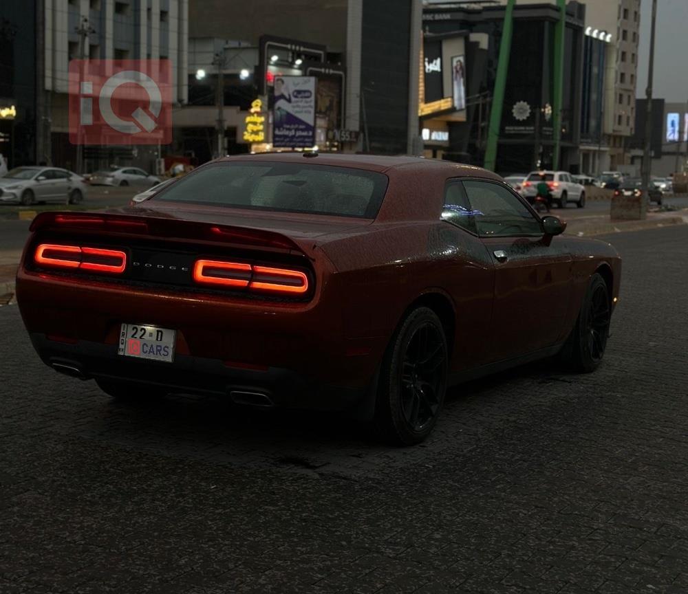 Dodge Challenger